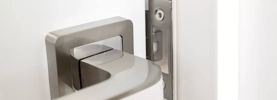 Seamless Integration of Magnetic Locks with Access Control Systems in Naples, FL